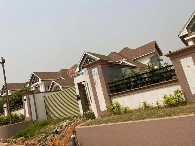 4 bedroom House For Sale Sokoban Kumasi Metropolitan Ashanti - 1