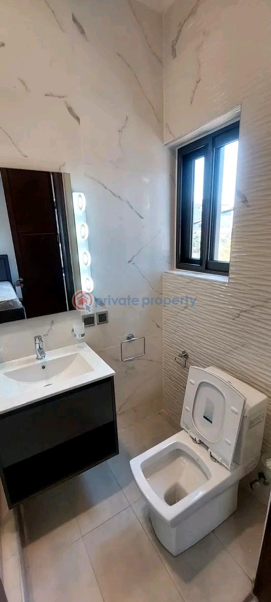 4 bedroom Townhouse For Rent Airport Residential Area Accra - 8