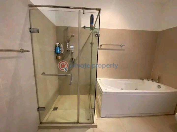4 bedroom Townhouse For Rent Airport Residential Area Accra - 2