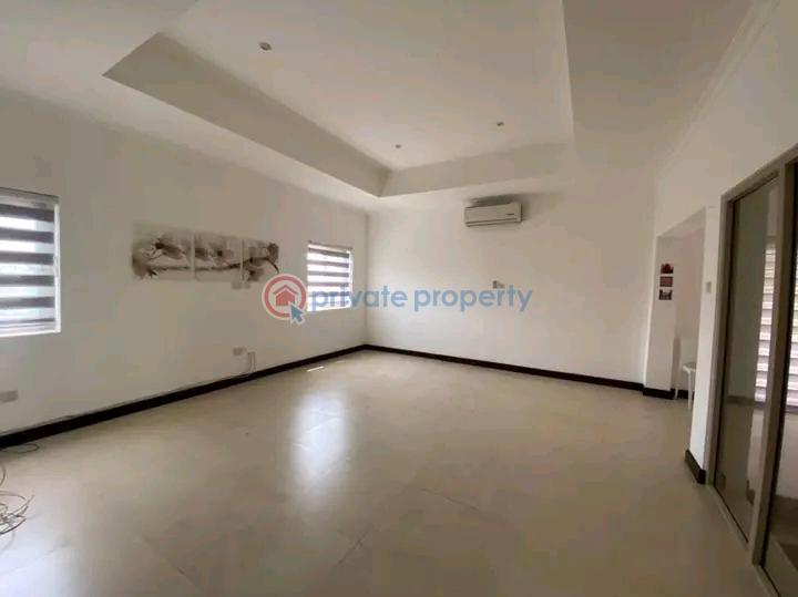 4 bedroom Townhouse For Rent Airport Residential Area Accra - 8