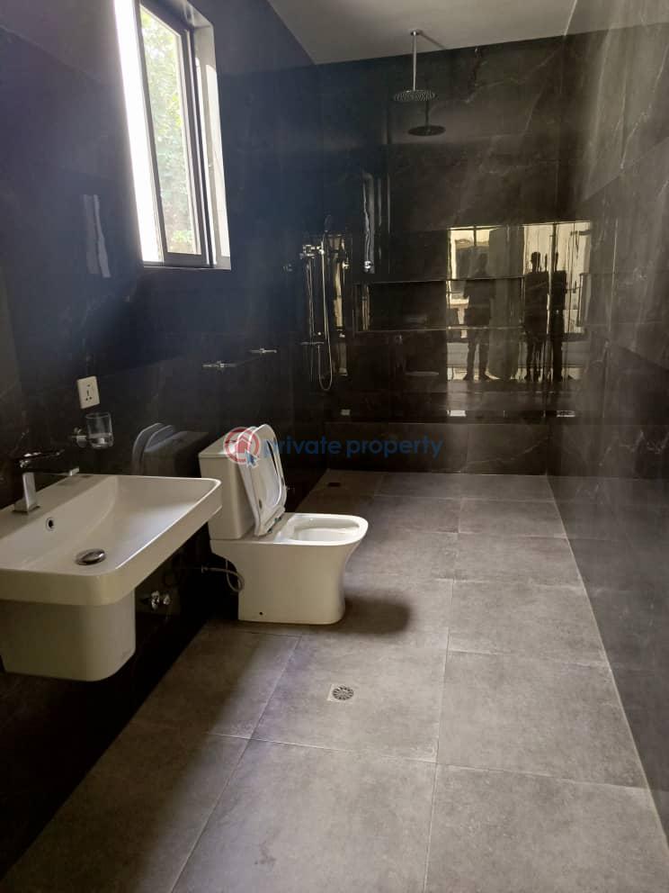 4 bedroom House For Sale Nhyiaeso Kumasi Metropolitan Ashanti - 5
