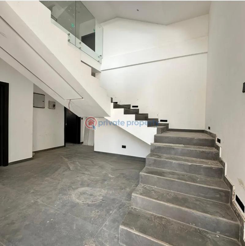 4 bedroom Detached Duplex For Sale Adgringanor Adjiriganor East Legon Accra - 10