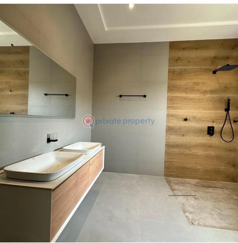 4 bedroom Detached Duplex For Sale Adgringanor Adjiriganor East Legon Accra - 5