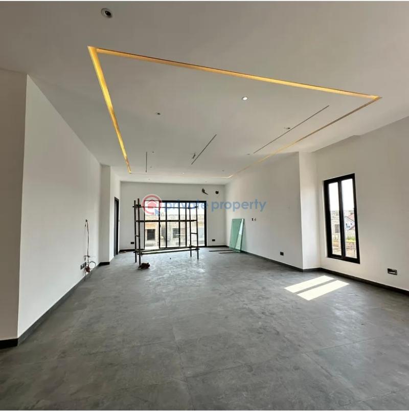 4 bedroom Detached Duplex For Sale Adgringanor Adjiriganor East Legon Accra - 3