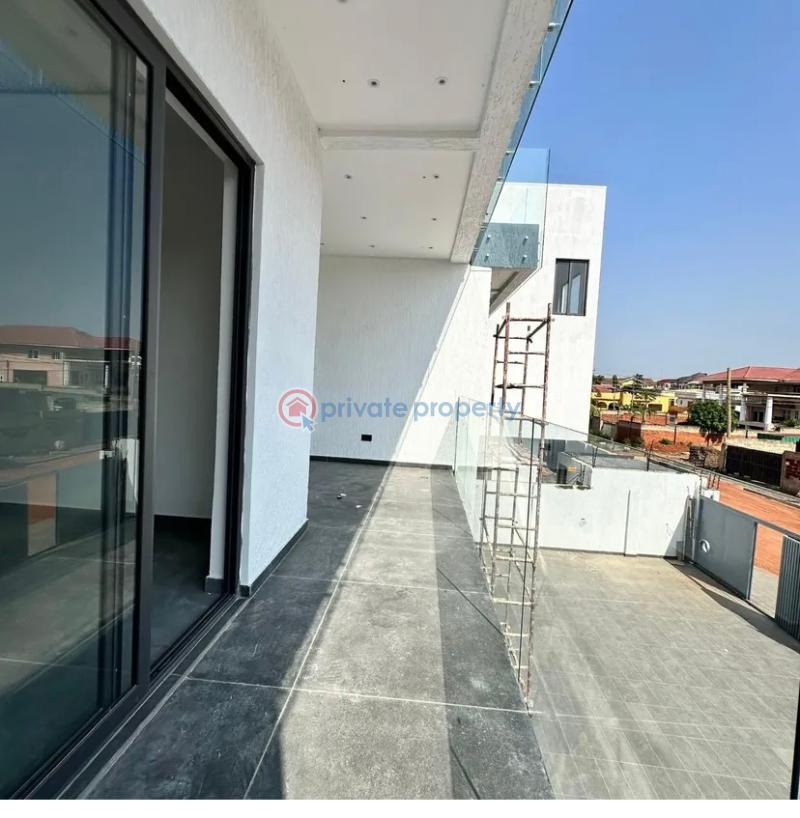 4 bedroom Detached Duplex For Sale Adgringanor Adjiriganor East Legon Accra - 14