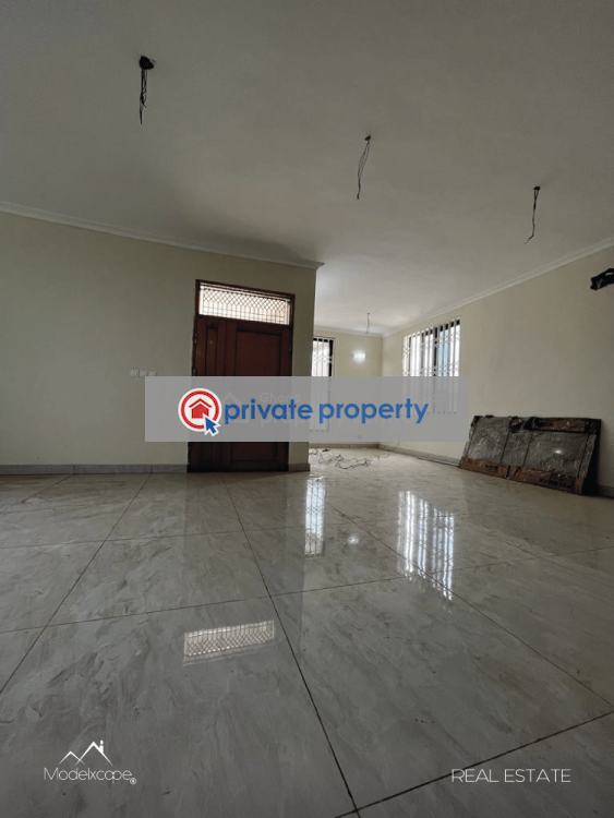 4 bedroom Semi detached Duplex For Sale &nbsp;community 16, Adjacent Vivian Farm Community 16 Tema Accra - 5