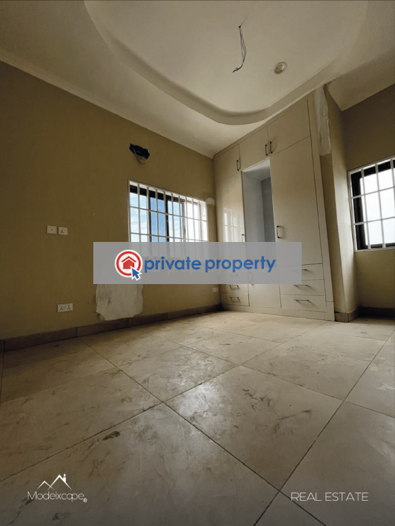 4 bedroom Semi detached Duplex For Sale &nbsp;community 16, Adjacent Vivian Farm Community 16 Tema Accra - 4