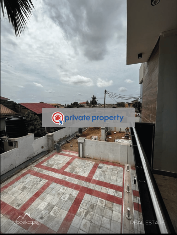 4 bedroom Semi detached Duplex For Sale &nbsp;community 16, Adjacent Vivian Farm Community 16 Tema Accra - 6