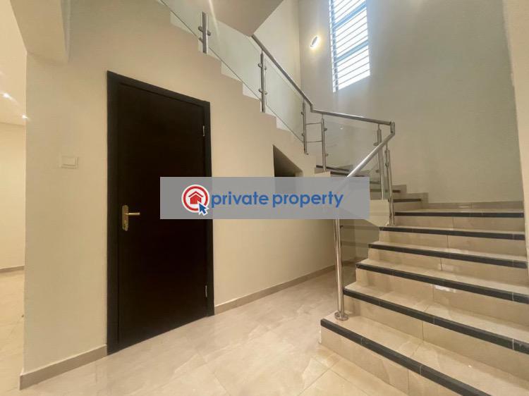 4 bedroom House For Sale &nbsp;lakeside Adenta Municipal Accra - 3