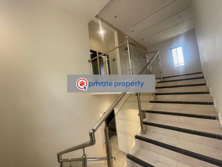 4 bedroom House For Sale &nbsp;lakeside Adenta Municipal Accra - 4
