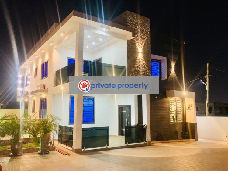 4 bedroom House For Sale &nbsp;ars Roundabout East Legon Accra - 0