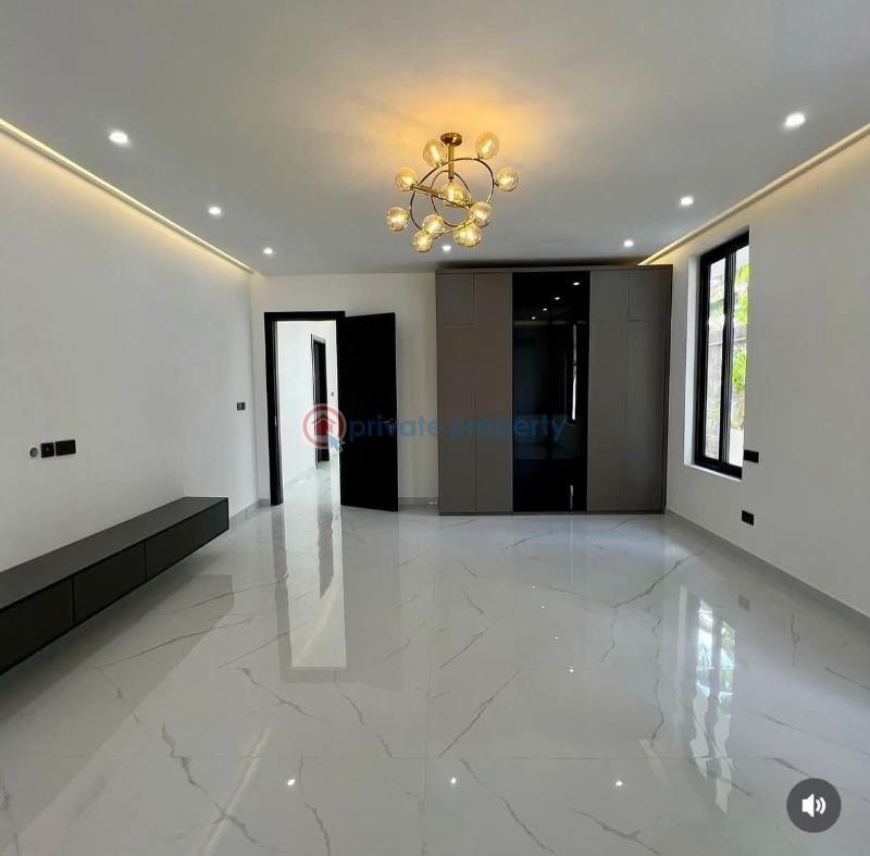 5 bedroom House For Sale Botwe School Junction School Junction East Legon Accra - 5