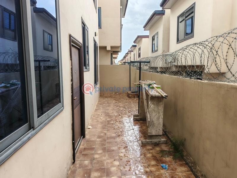 4 bedroom House For Sale Oyarifa Adenta Municipal Accra - 4