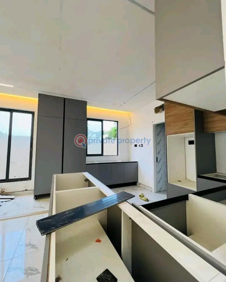 4 bedroom House For Sale Adjiriganor East Legon Accra - 5