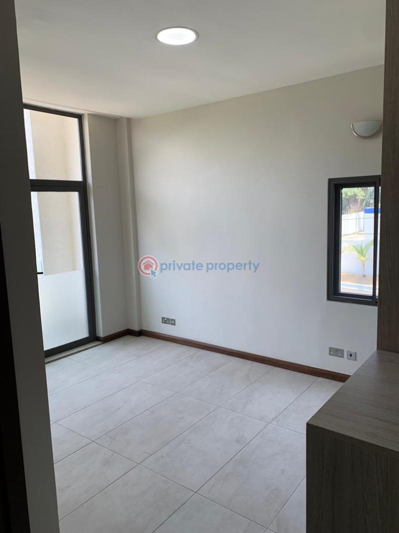 4 bedroom Townhouse For Sale Airport Residential Area Accra - 10