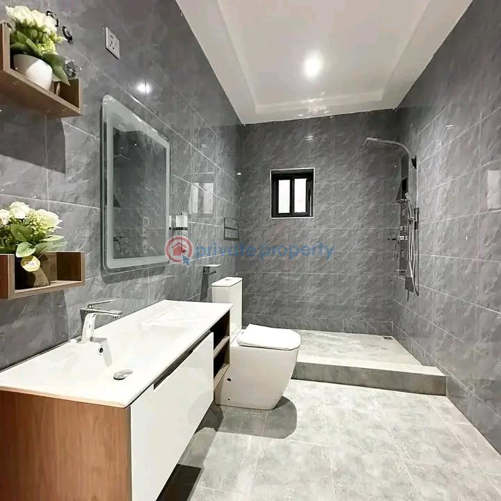 4 bedroom Townhouse For Sale Ogbojo Adenta Municipal Accra - 10