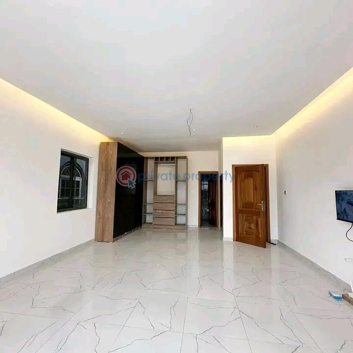 4 bedroom Townhouse For Sale Ogbojo Adenta Municipal Accra - 14