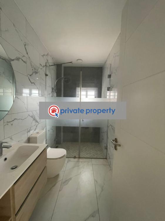 5 bedroom House For Sale &nbsp;east Airport East Airport Airport Residential Area Accra - 7
