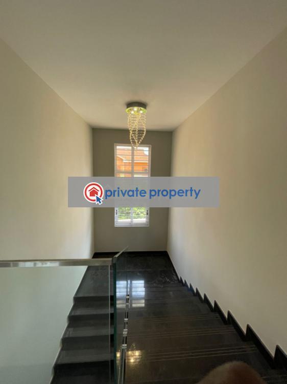5 bedroom House For Sale &nbsp;east Airport East Airport Airport Residential Area Accra - 3