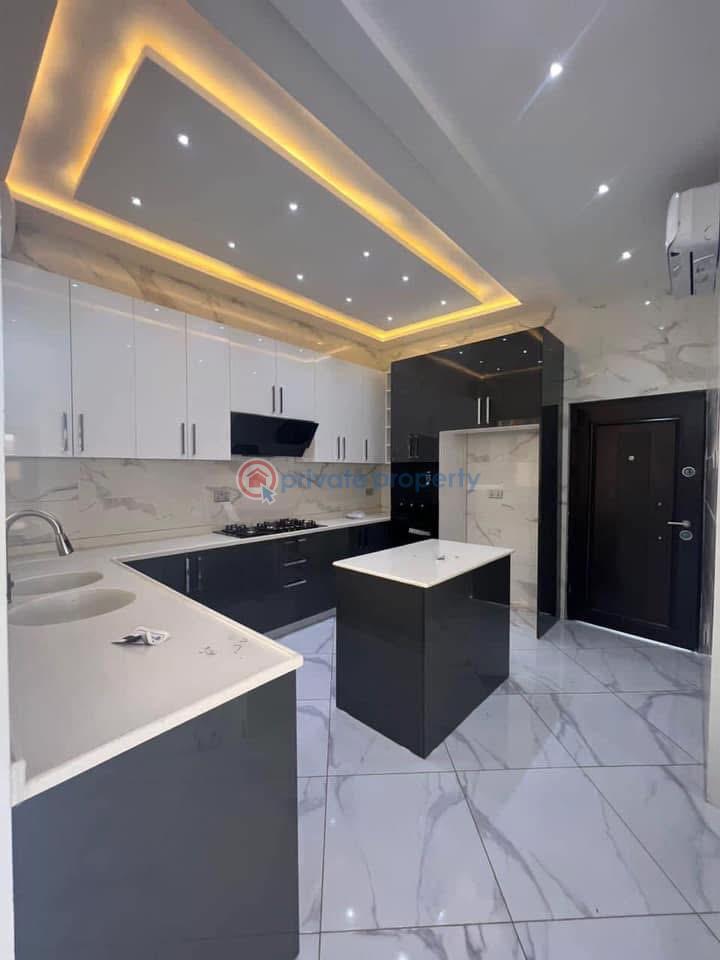 5 bedroom House For Sale Eastlegon School Junction East Legon Accra - 1