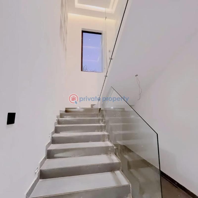 5 bedroom Detached Duplex For Sale Ars Adjiriganor East Legon Accra - 3