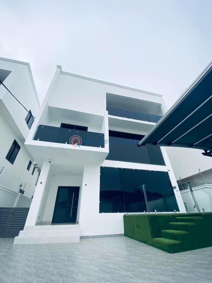 5 bedroom House For Sale Botwe School Junction East Legon Accra - 0