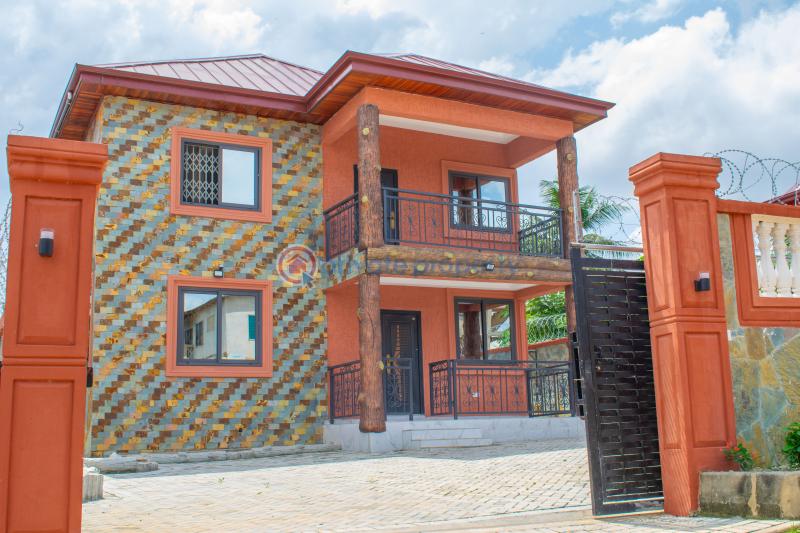 5 bedroom House For Sale Cape Coast Jukwa Road, Behind Bliss International School Cape Coast Metropolitan Central Region - 1