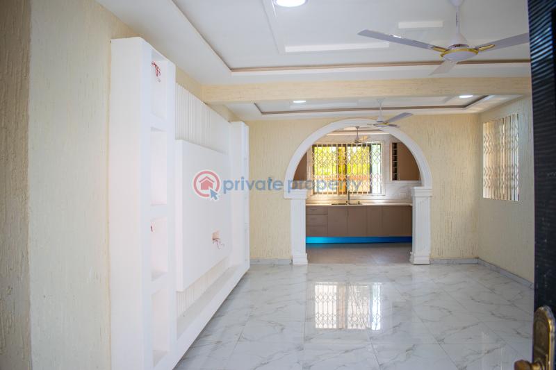 5 bedroom House For Sale Cape Coast Jukwa Road, Behind Bliss International School Cape Coast Metropolitan Central Region - 3