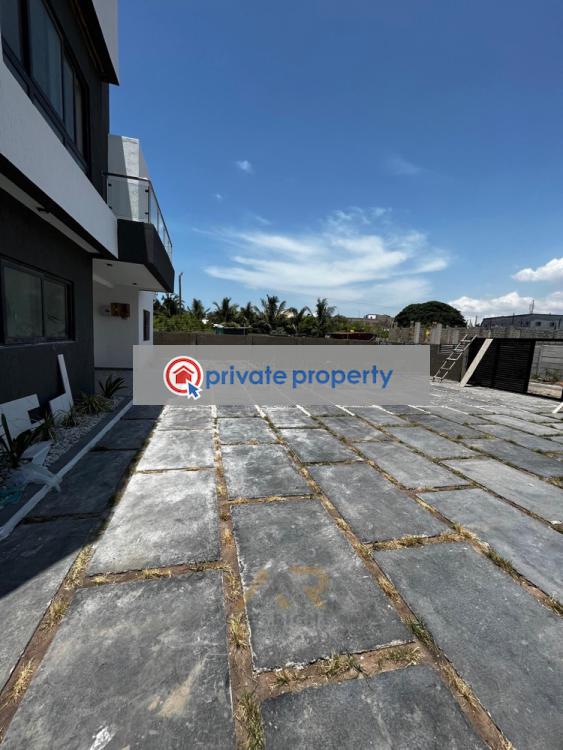 5 bedroom House For Sale Tse Addo Accra - 5