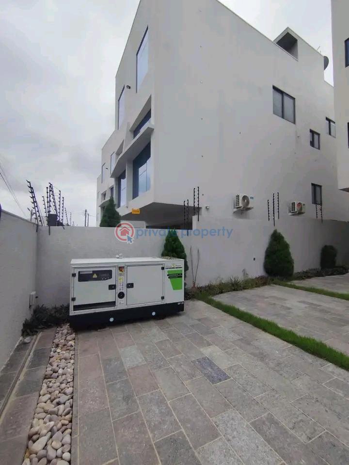 5 bedroom Townhouse For Rent East Legon Accra - 10