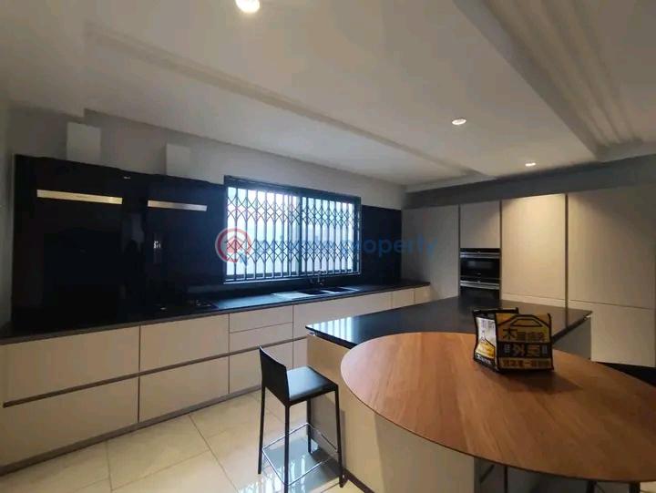 5 bedroom Townhouse For Rent East Legon Accra - 6
