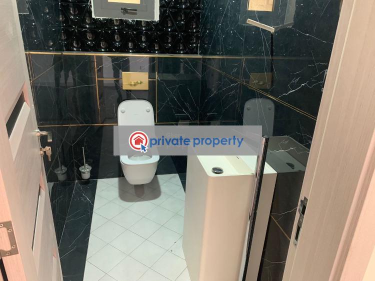 5 bedroom House For Sale &nbsp;american House East Legon Accra - 3