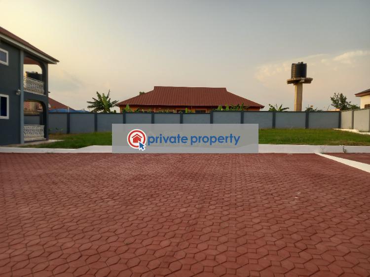 5 bedroom House For Sale &nbsp;emina, Near Knust Tech Junction. Kumasi Metropolitan Ashanti - 10