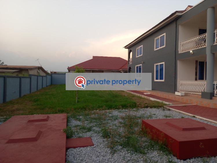 5 bedroom House For Sale &nbsp;emina, Near Knust Tech Junction. Kumasi Metropolitan Ashanti - 8