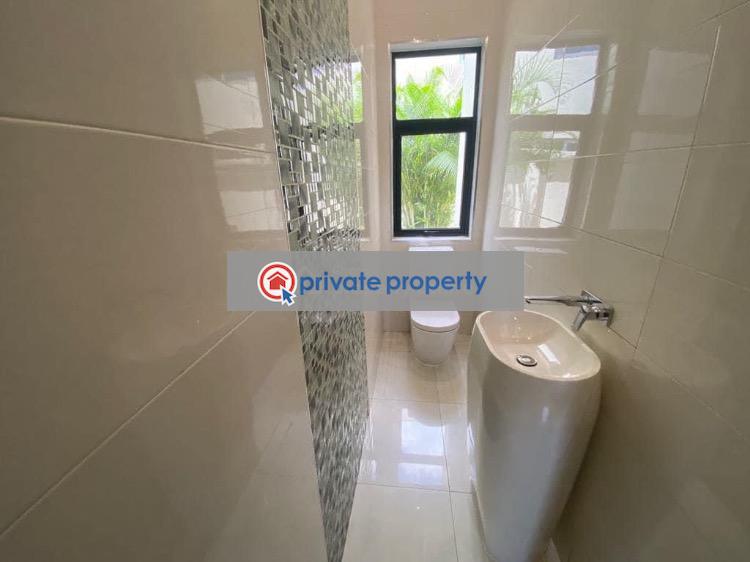 6 bedroom House For Sale &nbsp;ogbojo East Legon Accra - 24
