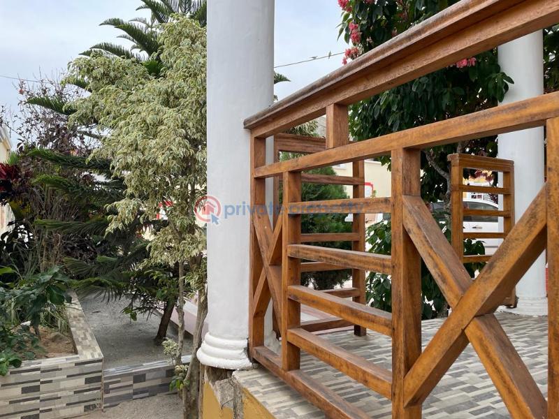 9 bedroom House For Sale Apowa Takoradi Sekondi-Takoradi Western Region - 4