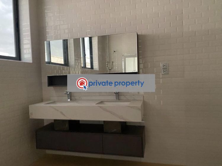 5 bedroom Detached Duplex For Sale Airport Residential Area Accra - 9