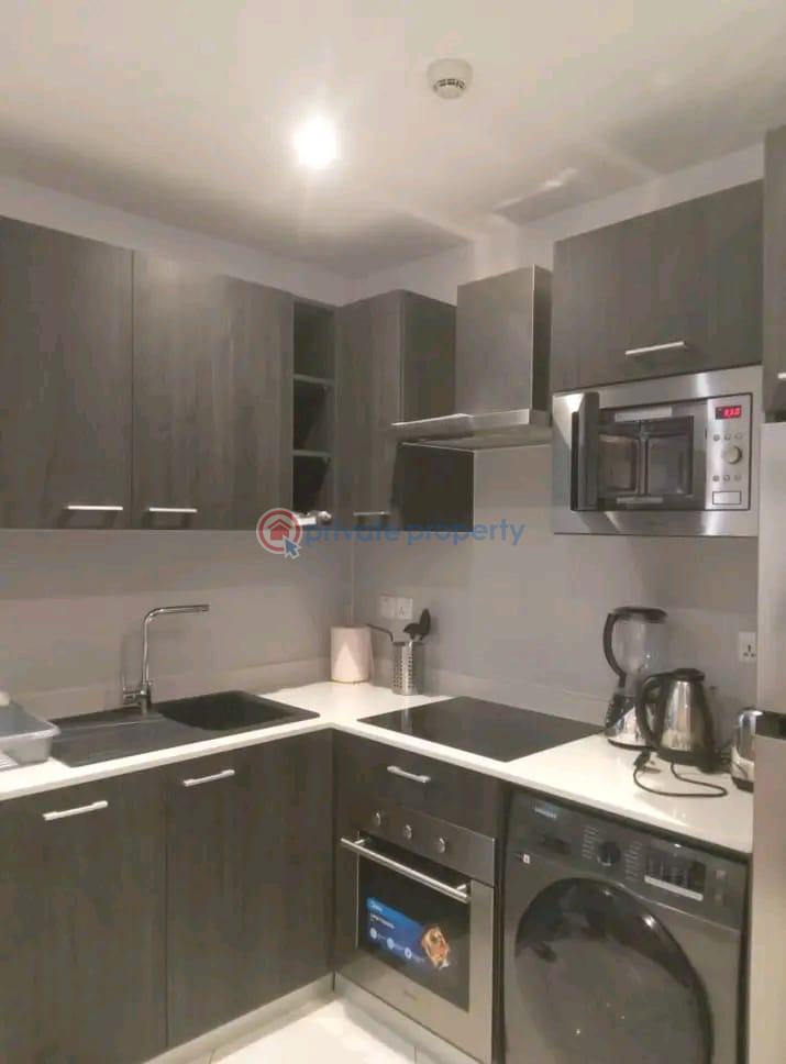1 bedroom Apartment Short let East Legon Accra - 6