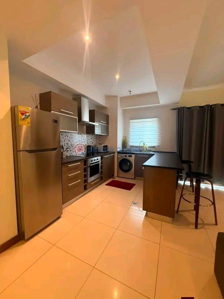 2 bedroom Apartment Short let Osu Road Accra - 6