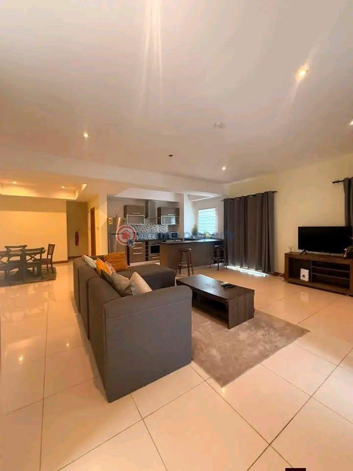 2 bedroom Apartment Short let Osu Road Accra - 11