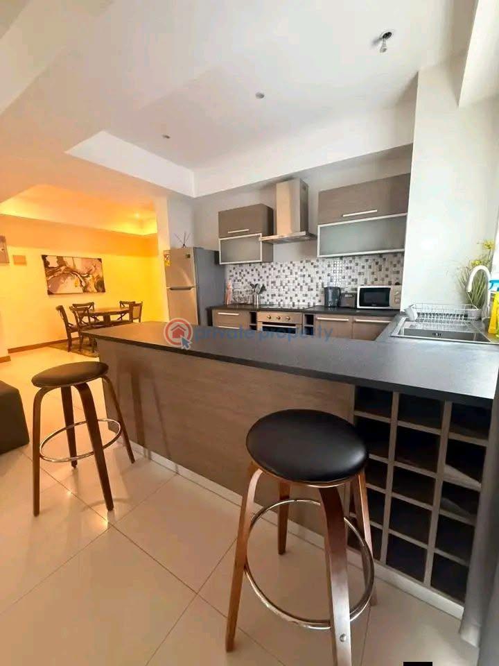 2 bedroom Apartment Short let Osu Road Accra - 4