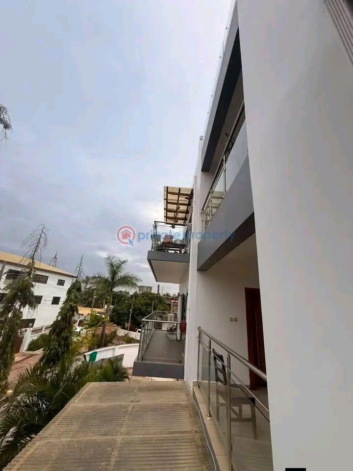 2 bedroom Apartment Short let Osu Road Accra - 1