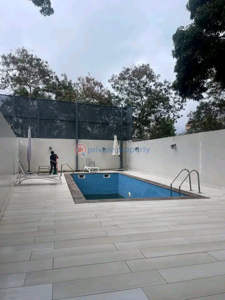 3 bedroom Townhouse For Rent Labone Labadi-Aborm Accra - 10