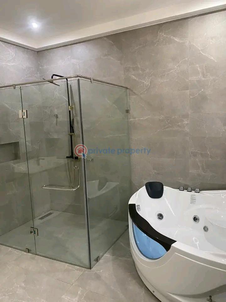 4 bedroom Townhouse Short let East Legon Accra - 1