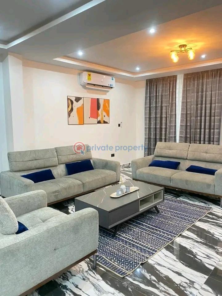 4 bedroom Townhouse Short let East Legon Accra - 9