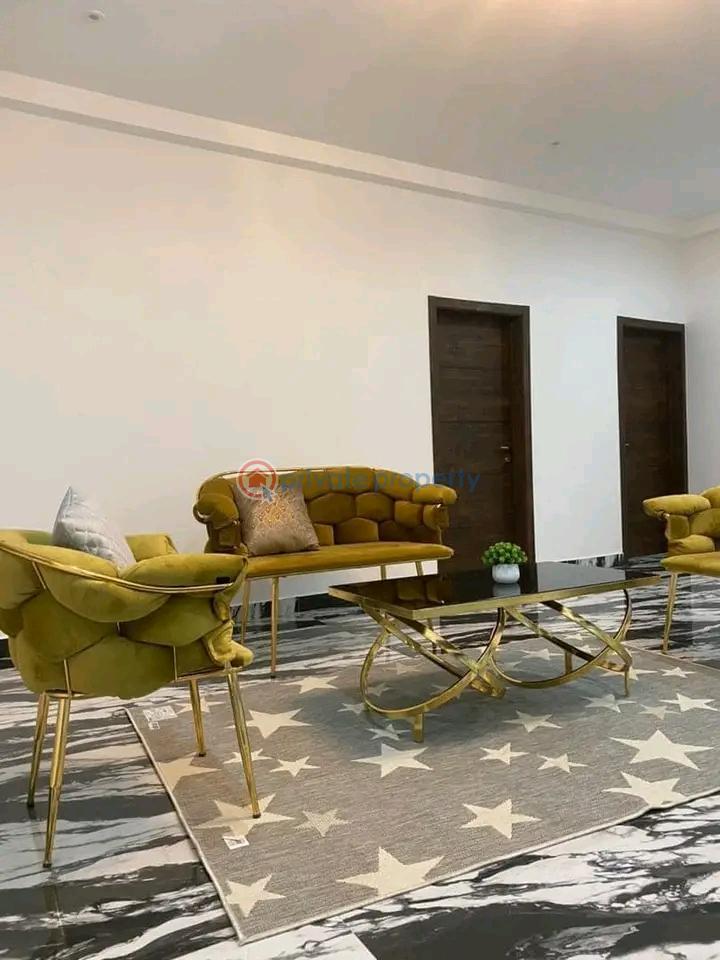 4 bedroom Townhouse Short let East Legon Accra - 10
