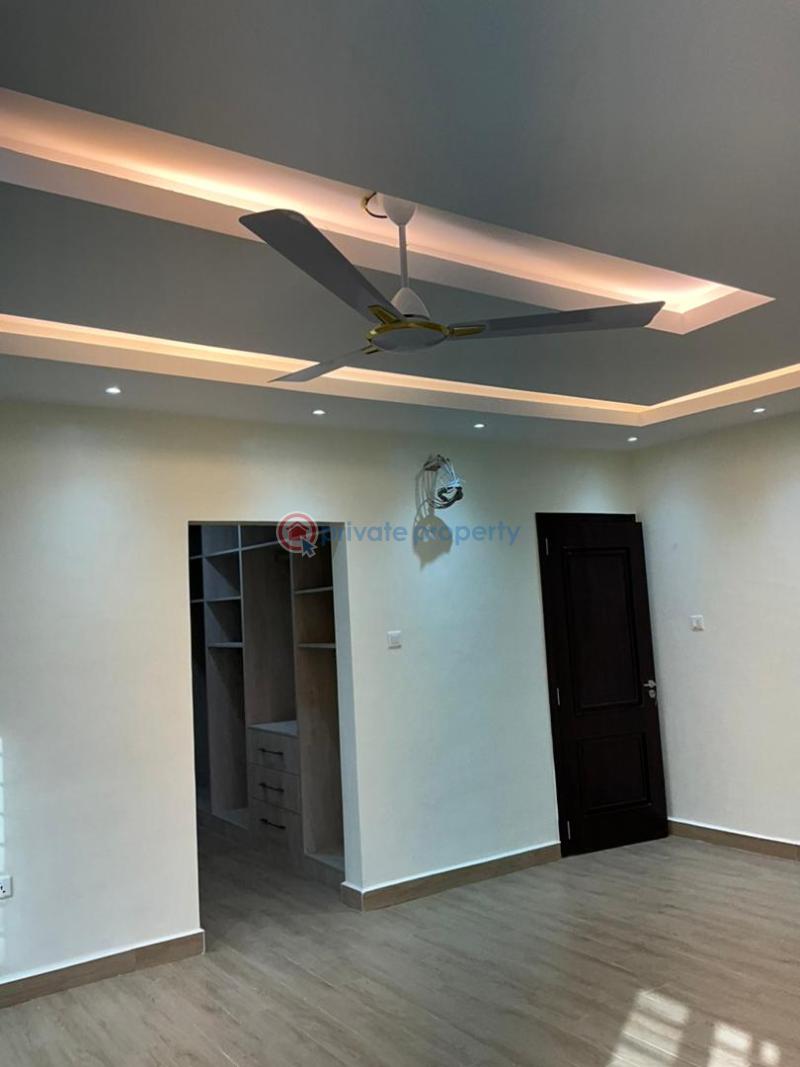 4 bedroom House For Sale Manet Area Spintex Accra - 1