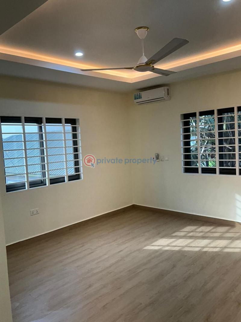 4 bedroom House For Sale Manet Area Spintex Accra - 7