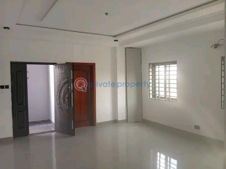 3 bedroom Apartment For Rent North Ridge Accra - 2