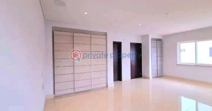 4 bedroom Townhouse For Rent East Airport Airport Residential Area Accra - 2